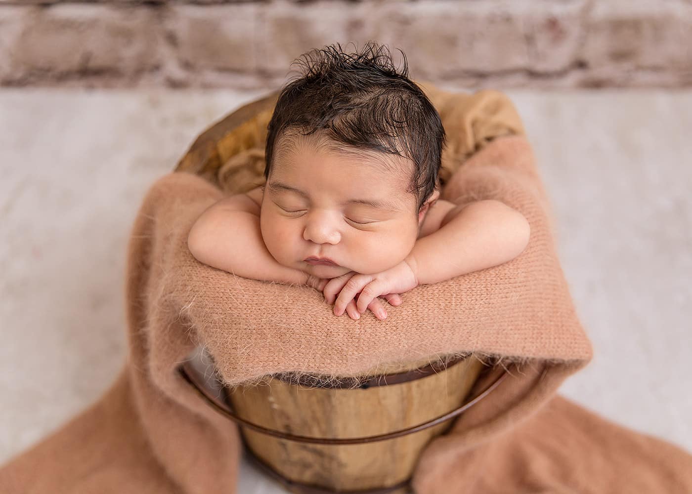 newborn photographer memorial tx