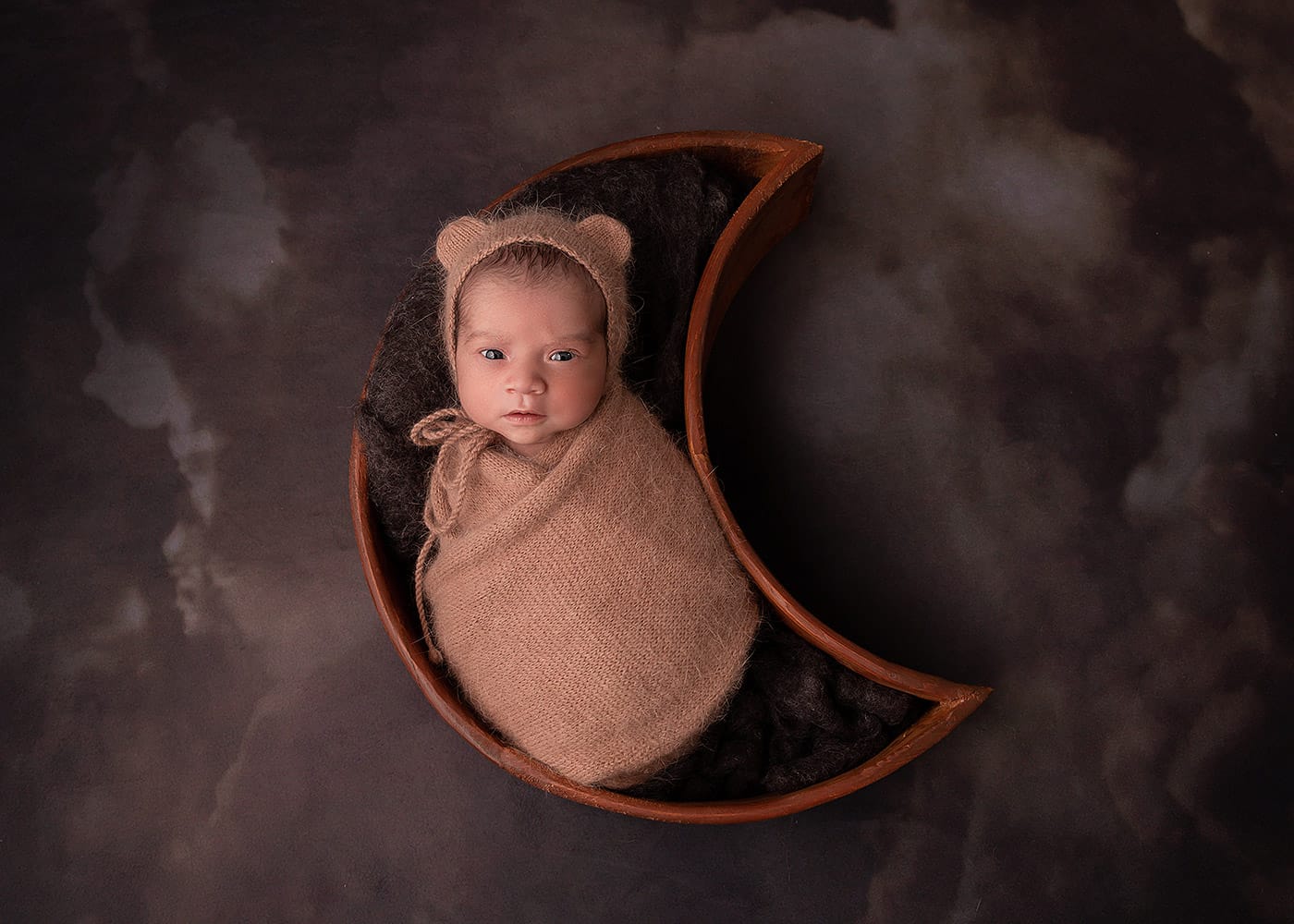 newborn photographer oak forest tx