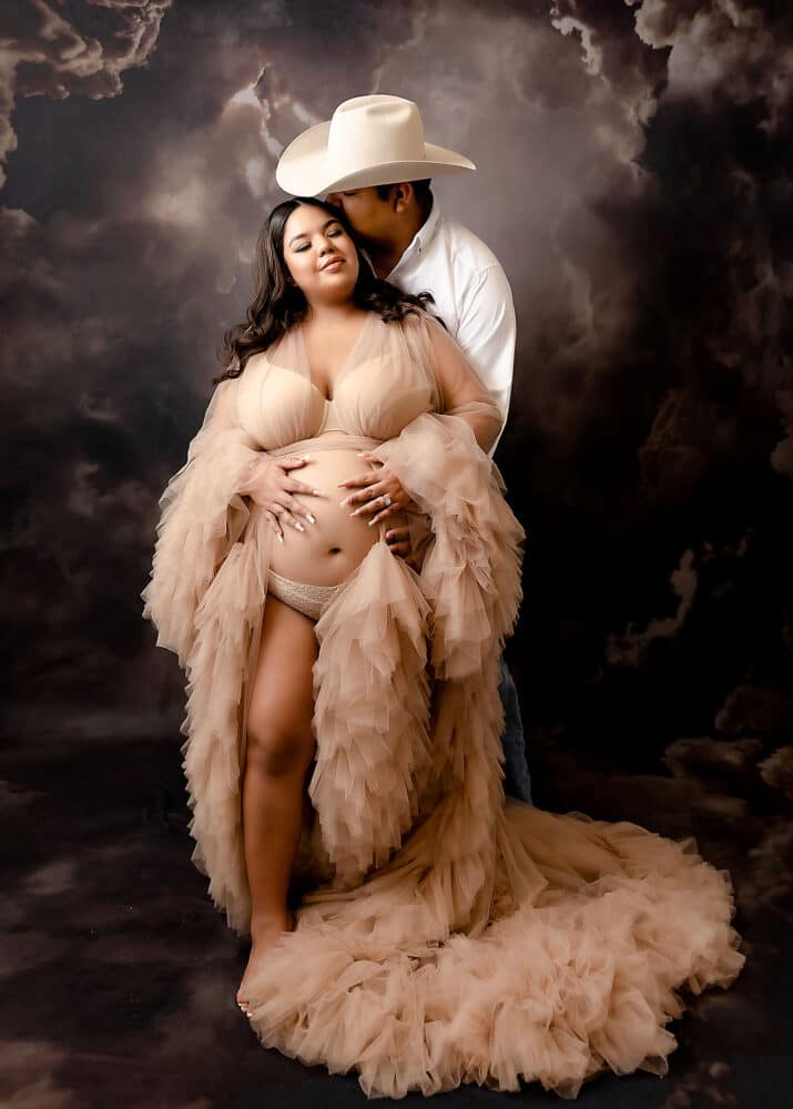 maternity photo session Tomball Texas