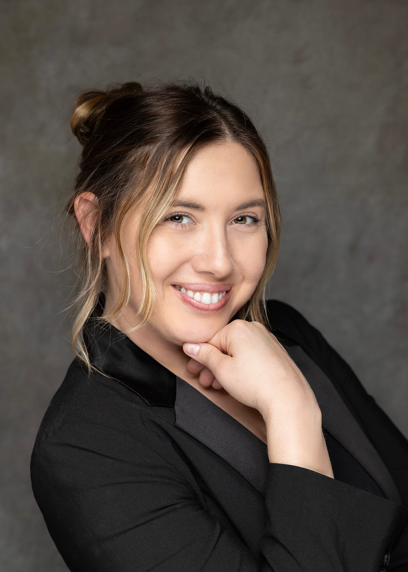 headshots photographer in Tomball